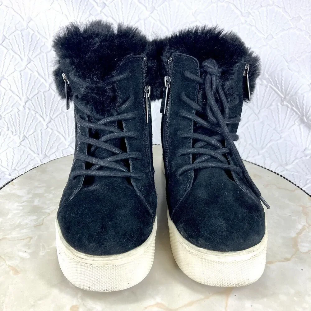 J/SLIDES Black Ankle Booties with Fur Detail - Picture 3 of 11